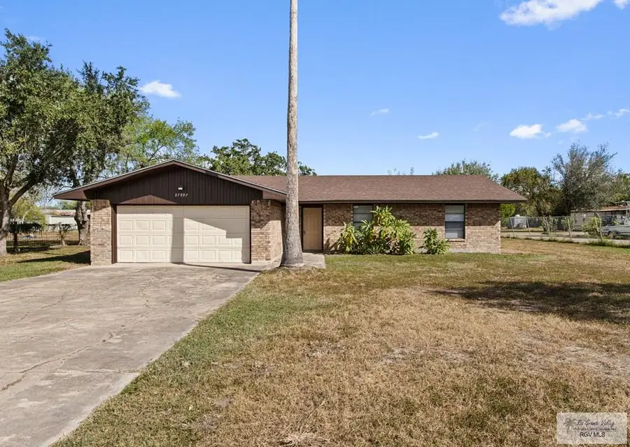 27997 S Dilworth Road, Harlingen, TX 78552 - Image #2