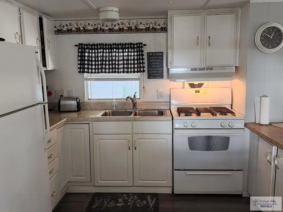 26826 Tamm Ln #54, Harlingen, TX 78552 - Image #3