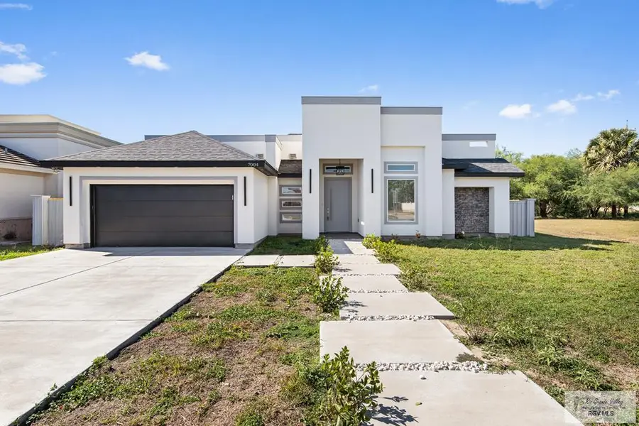7004 Lago Vista, Brownsville, TX 78520 - #2