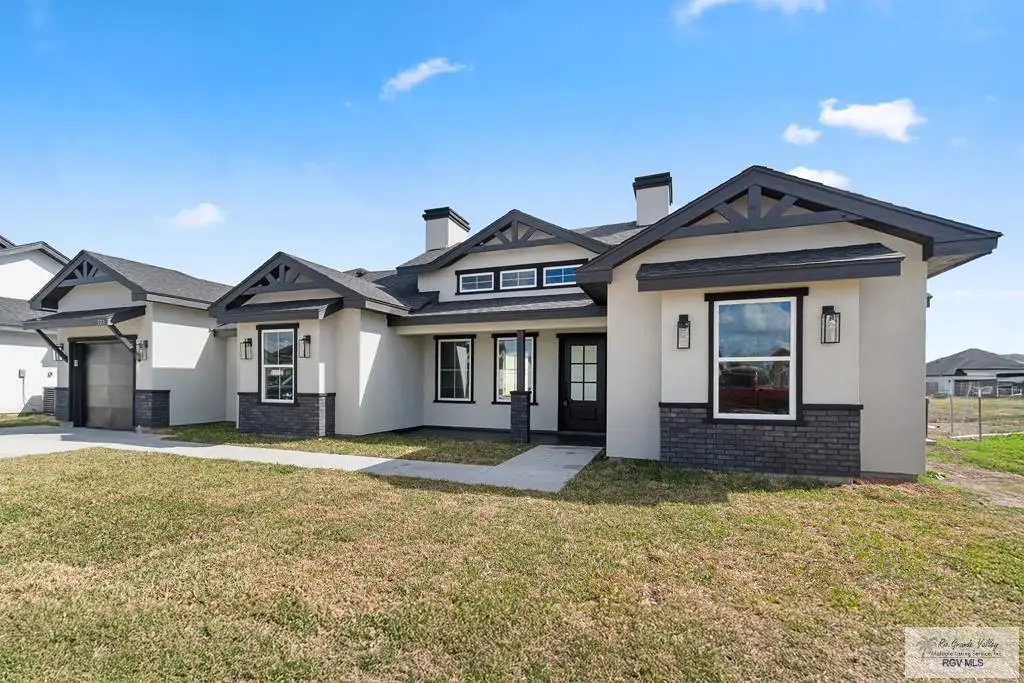 123 Marigold Rd, Los Fresnos, TX 78566 - Image #1