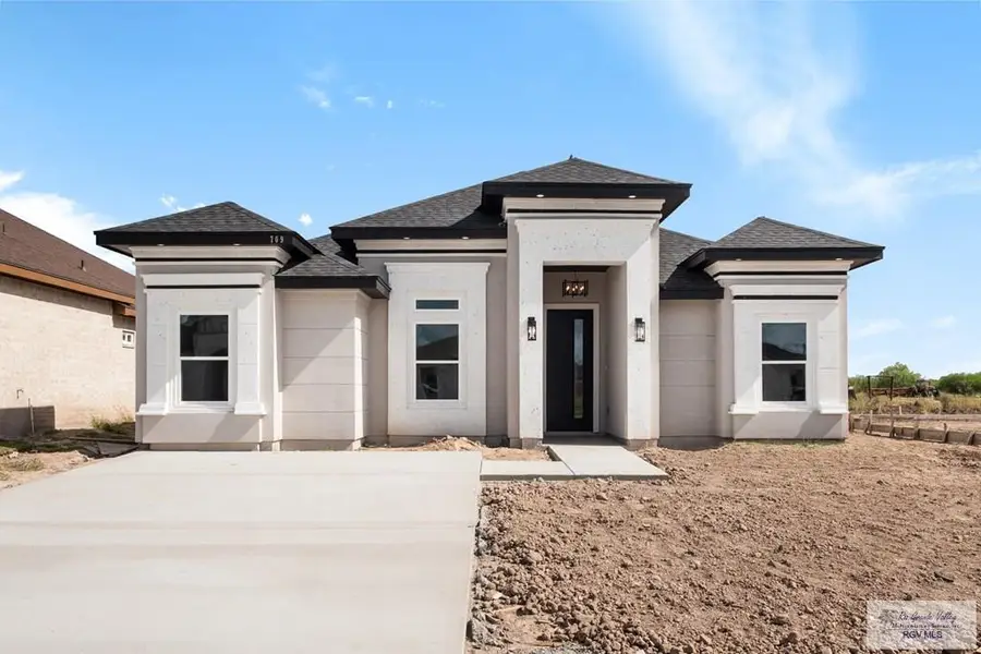 709 Foster Ln, Brownsville, TX 78521 - Image #2