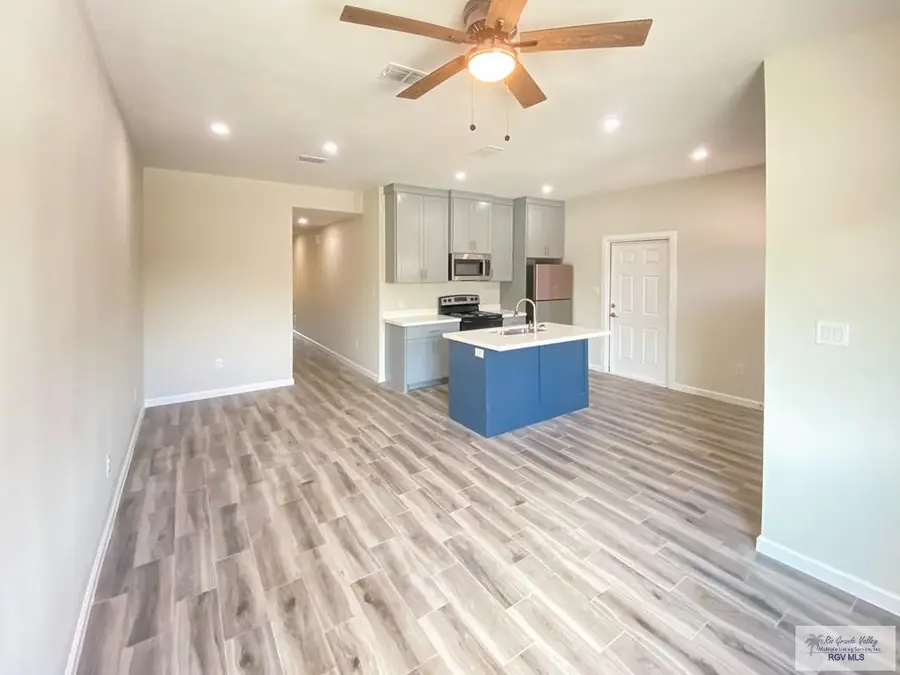 5048 Mckenzie Ln., Brownsville, TX 78521 - #2