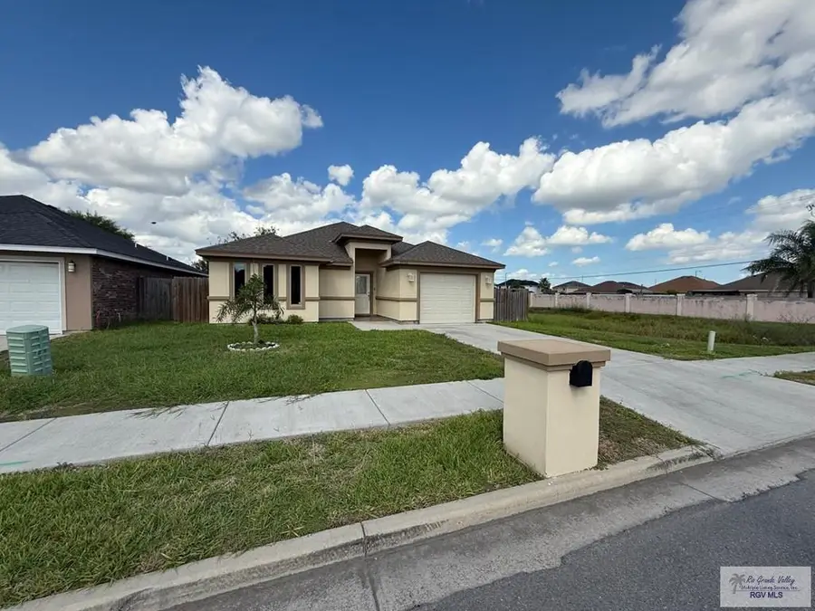 3706 Renata Dr, Brownsville, TX 78521 - Image #3