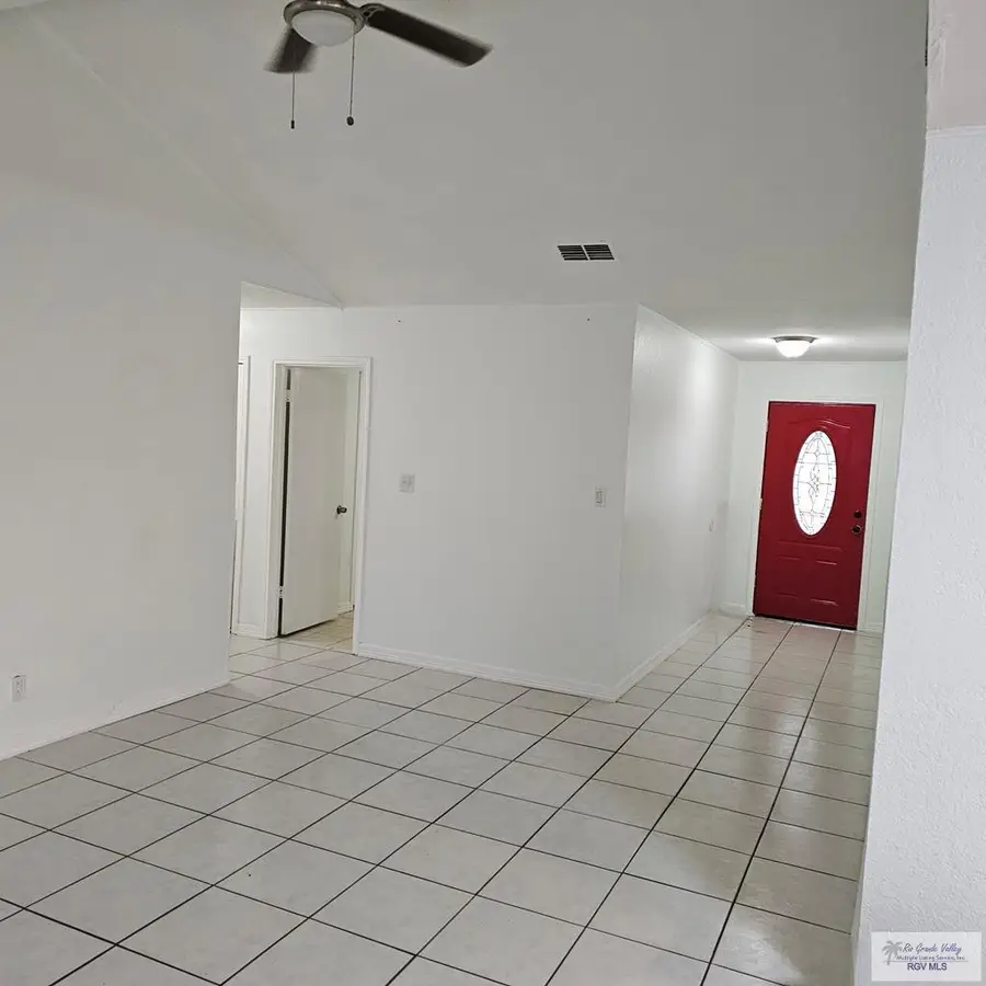 94 Laura Ln., Brownsville, TX 78521 - #2