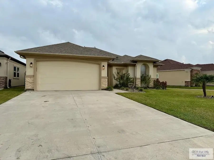 15 Valdarama Dr., Laguna Vista, TX 78578 - Image #2