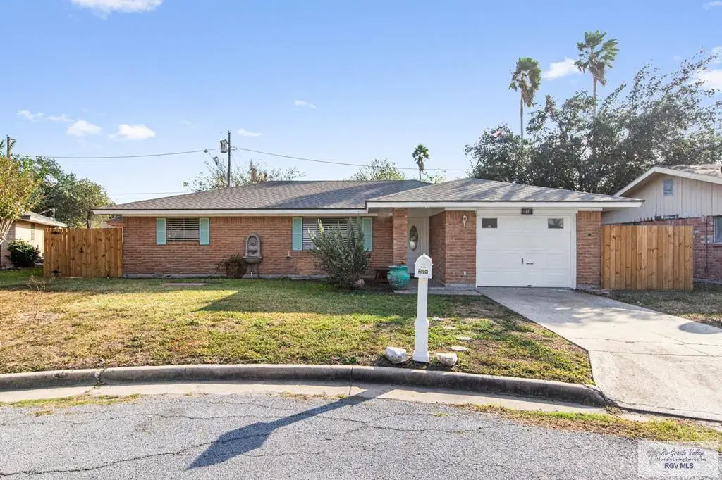 218 E Dunkin Cir, Harlingen, TX 78550 - Image #1