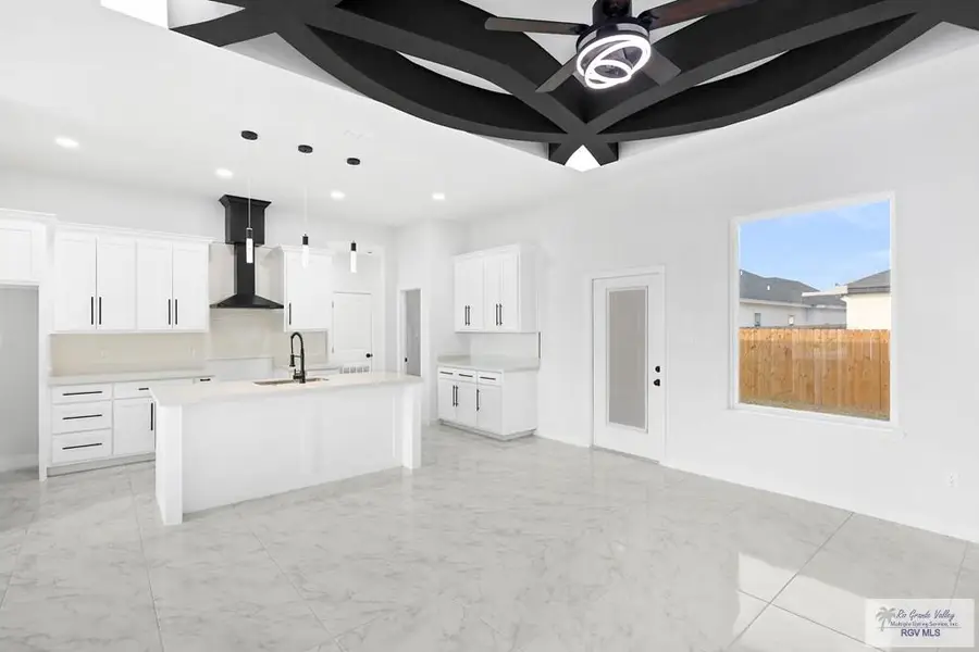 830 Beanka Dr, La Feria, TX 78559 - #3