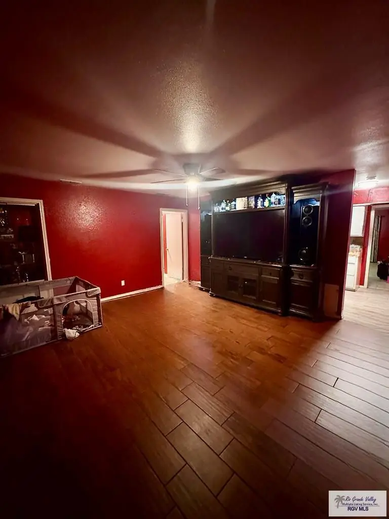 1306 S B St., Harlingen, TX 78550 - Image #3