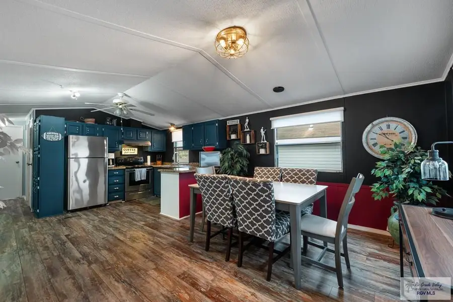 70 Palm Ln., Brownsville, TX 78526 - Image #3