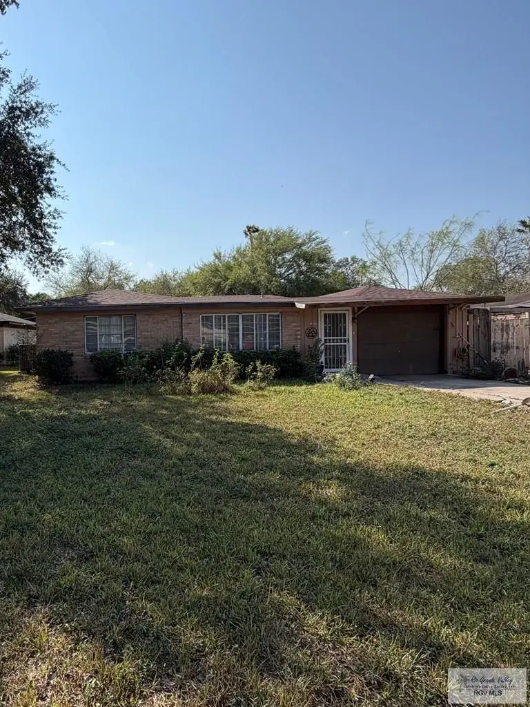 1016 Country Club Dr., Mission, TX 78572 - Image #2