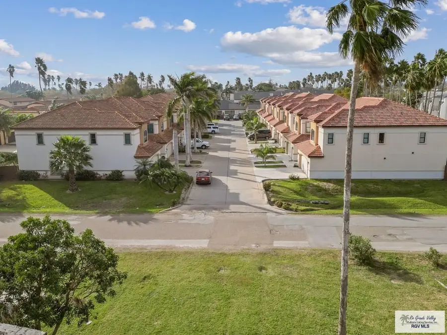 318 Mcfadden Dr. #16, Brownsville, TX 78520 - Image #3