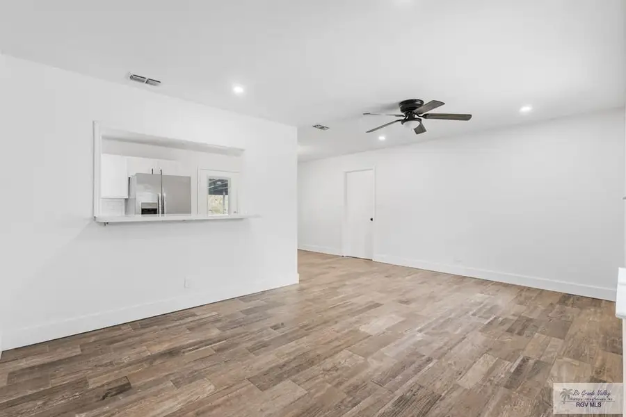 415 Madrid Ct., San Benito, TX 78586 - Image #2