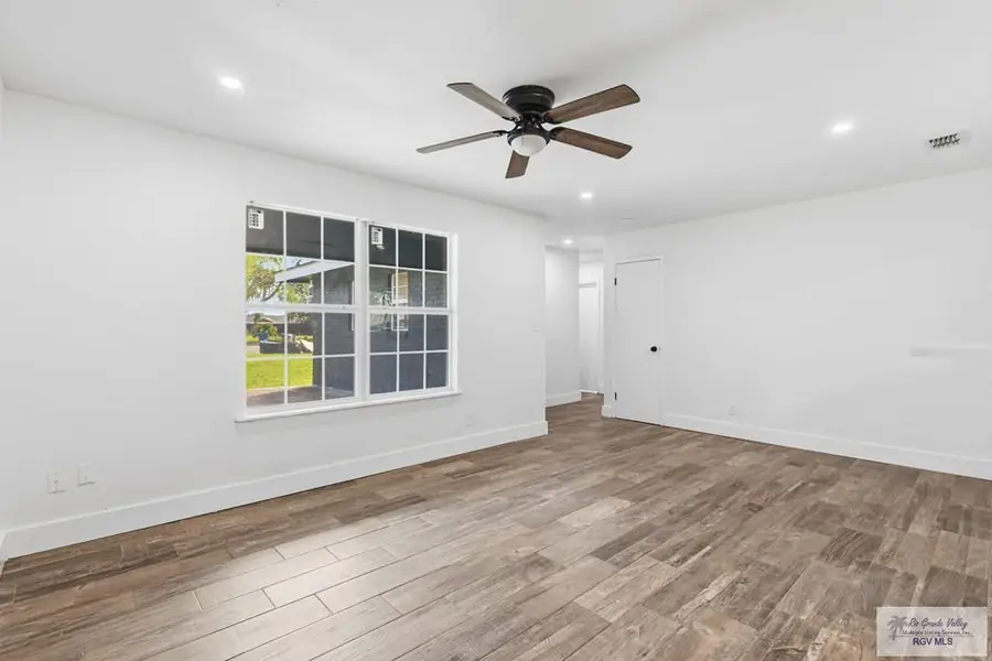 415 Madrid Ct., San Benito, TX 78586 - Image #3