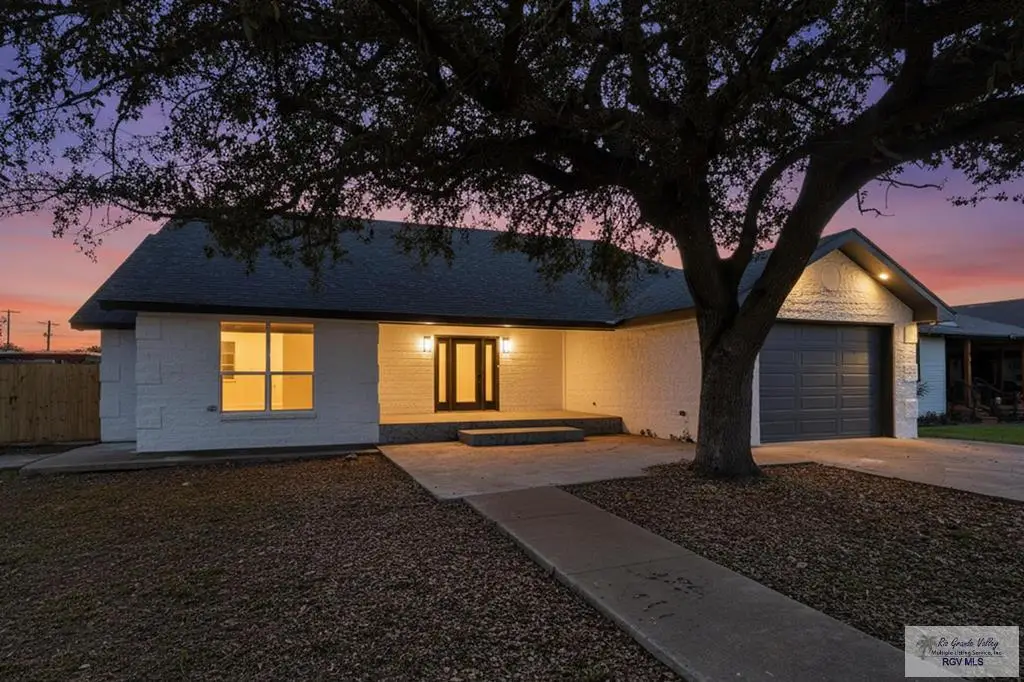 829 W White Ave., Raymondville, TX 78580 - #1