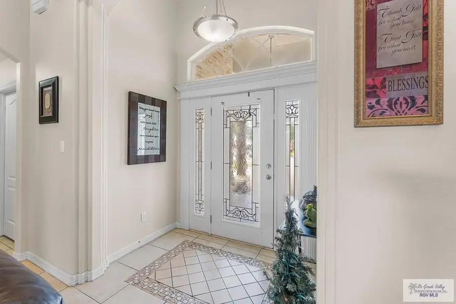 313 Woodhollow Ln., Harlingen, TX 78550 - #2