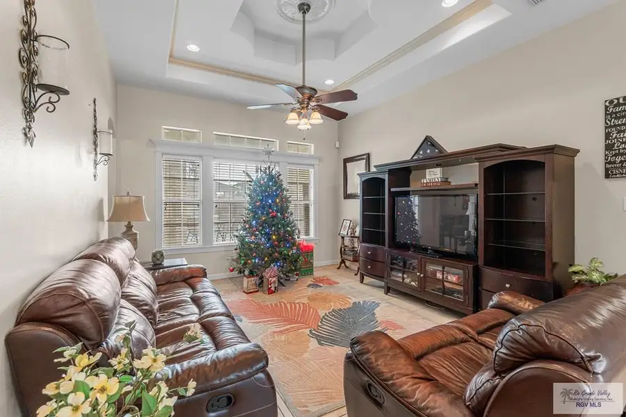 313 Woodhollow Ln., Harlingen, TX 78550 - #3