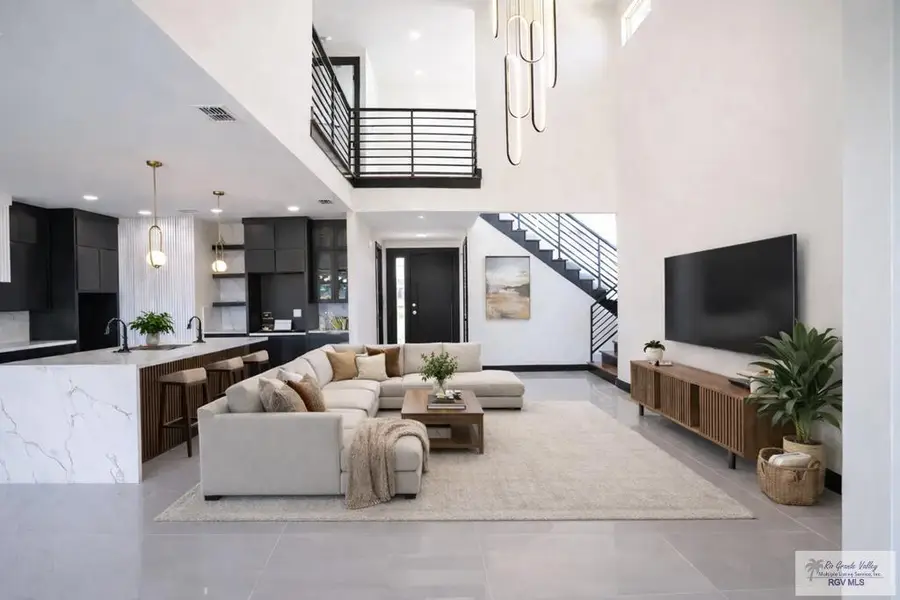 9816 Heights North, Harlingen, TX 78552 - Image #2