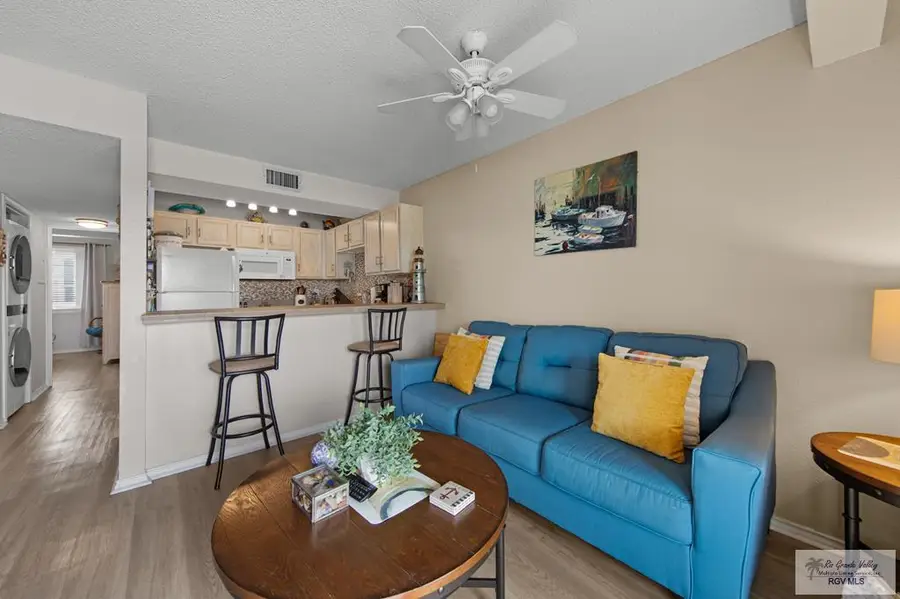 401 Island Ave., Port Isabel, TX 78578 - #3