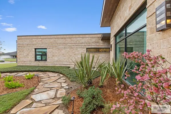 1208 Costa Del Sol Dr., BROWNSVILLE, TX 78520