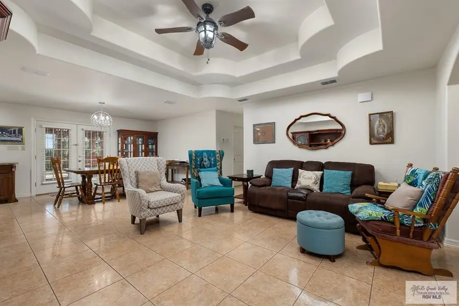 316 Red Oak Dr., Los Fresnos, TX 78566 - Image #3