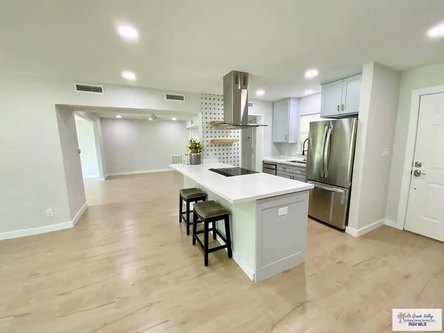 304-3 Bolivar, Rancho Viejo, TX 78575 - Image #3