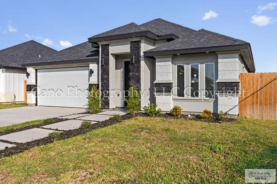 2108 Blue Sky Dr, Weslaco, TX 78596 - Image #2