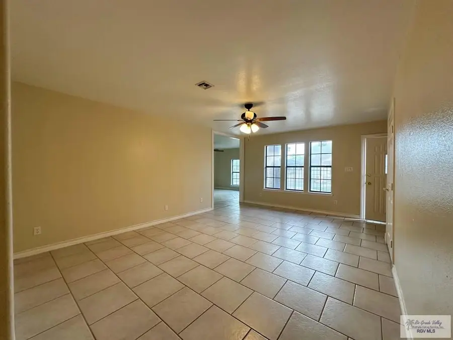 2610 Rosalee Ave, Brownsville, TX 78521 - Image #2