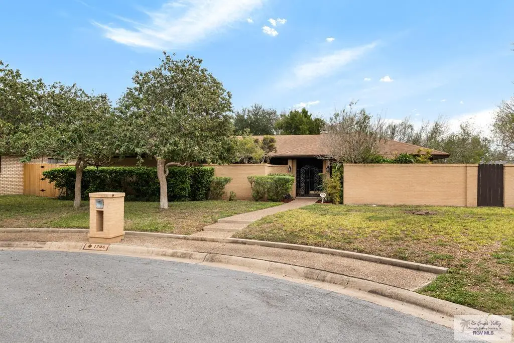 1706 Hickory Ct., Harlingen, TX 78550 - Image #1