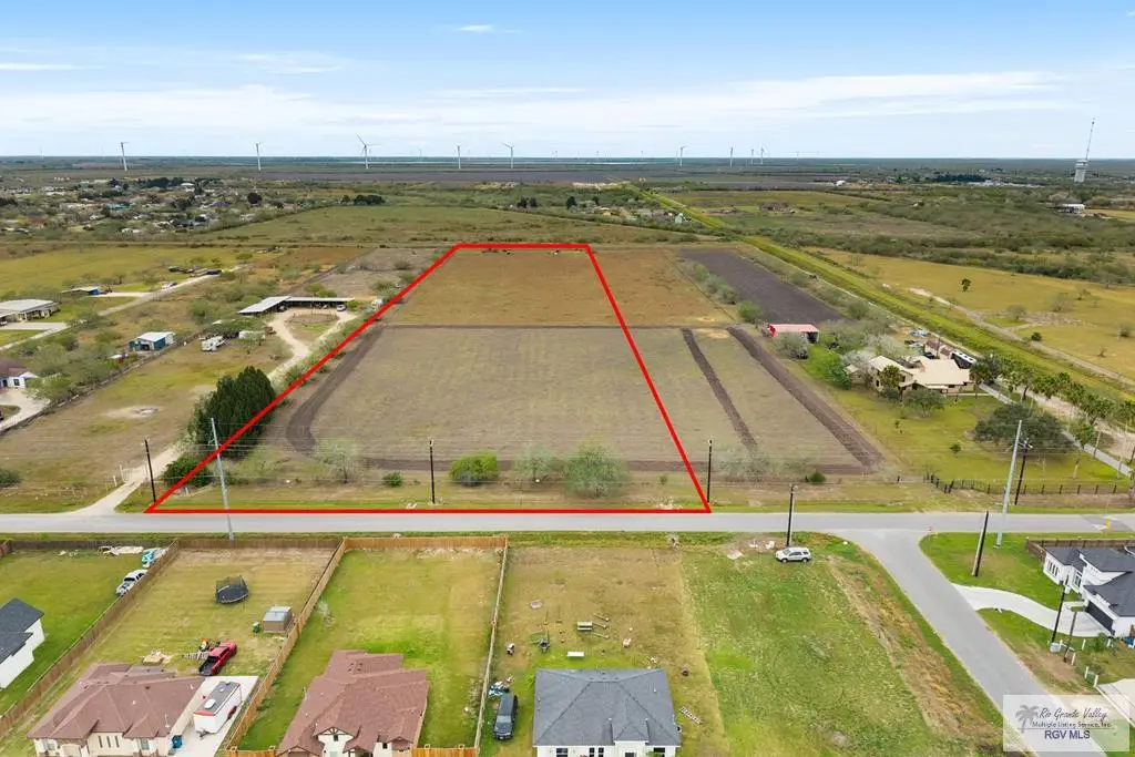 33465 Ebony Dr, Los Fresnos, TX 78566 - Image #1