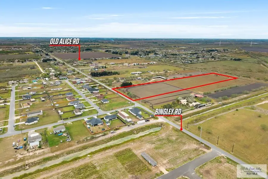 33465 Ebony Dr, Los Fresnos, TX 78566 - Image #3