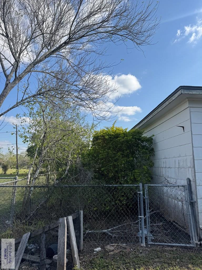 202 Poinciana St., San Benito, TX 78586 - #3