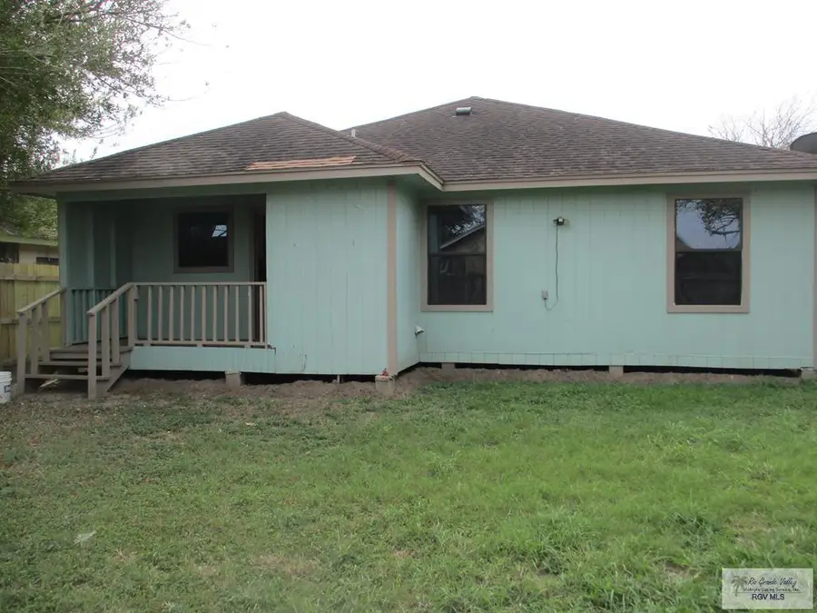 468 Medina St., Brownsville, TX 78521 - Image #2