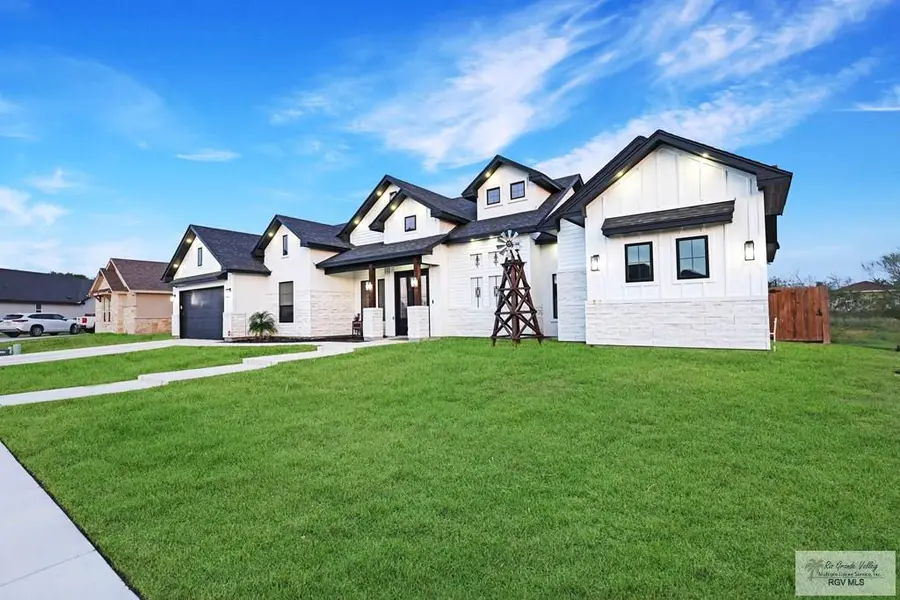 8858 Wentz Lake, Brownsville, TX 78520 - Image #2