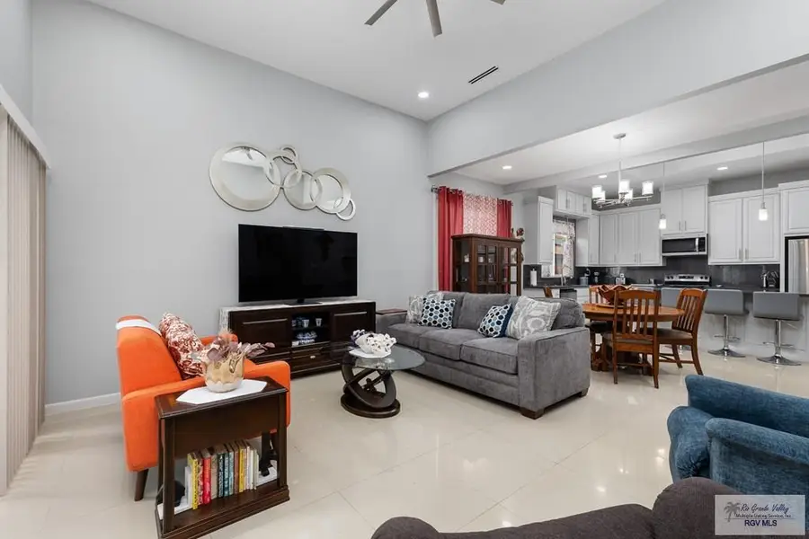 1464 Guadalajara St., Brownsville, TX 78526 - Image #2