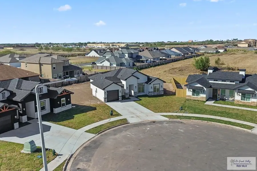 124 Marigold Rd, Los Fresnos, TX 78566 - Image #3