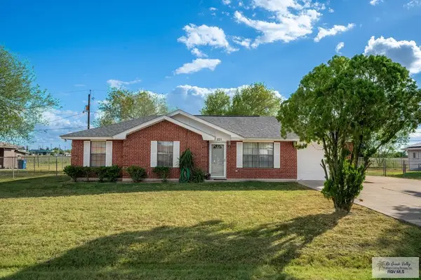 221 Santa Lorraine Ave., SANTA ROSA, TX 78593