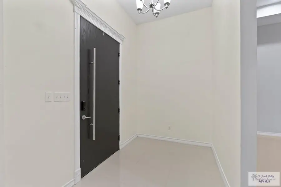 7288 Rain Forest Dr, Brownsville, TX 78521 - Image #2