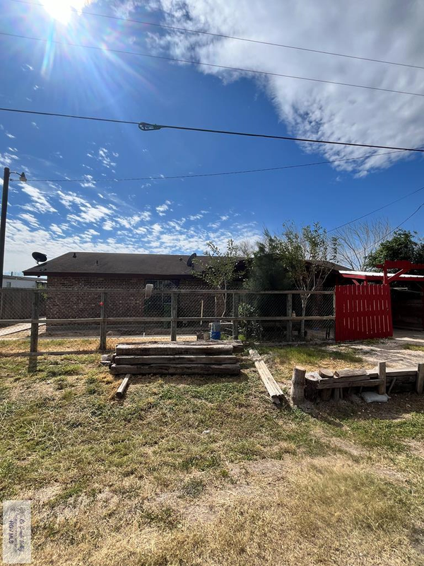 19036 Fred Leal Dr., SAN BENITO, TX 78586