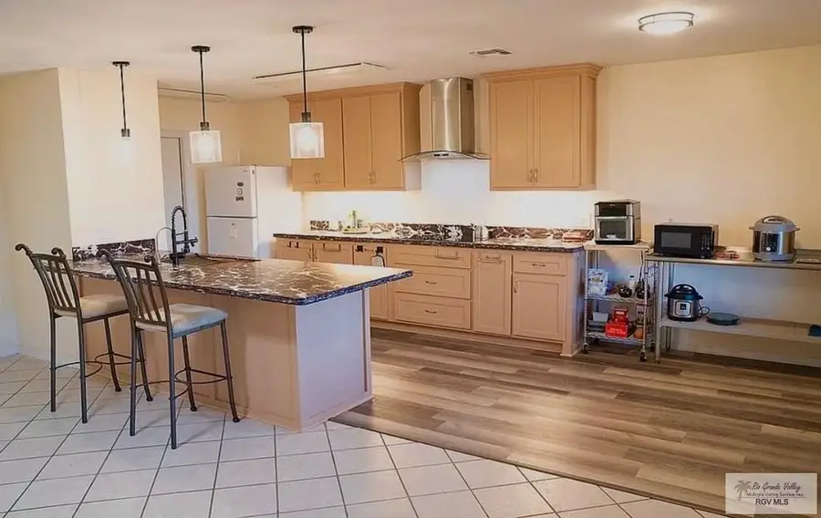 13 Lakewood Dr., Laguna Vista, TX 78578 - #3