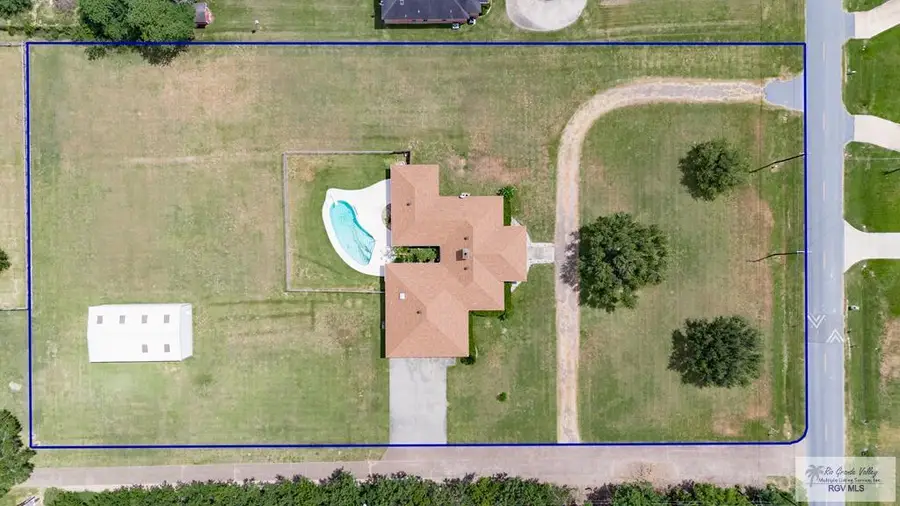 22301 Briggs Coleman Rd, Harlingen, TX 78550 - Image #2