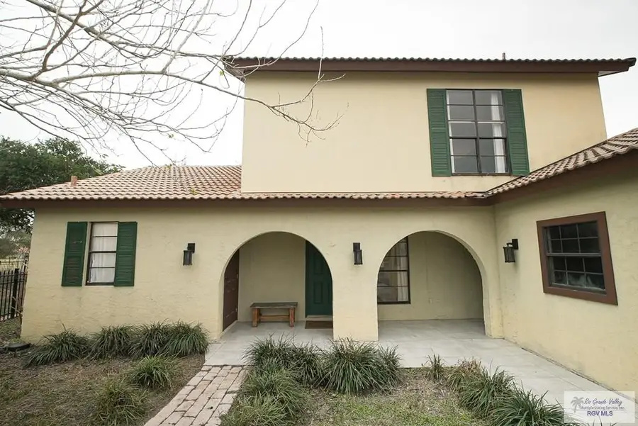 608 De Leon Ave., Rancho Viejo, TX 78575 - #3