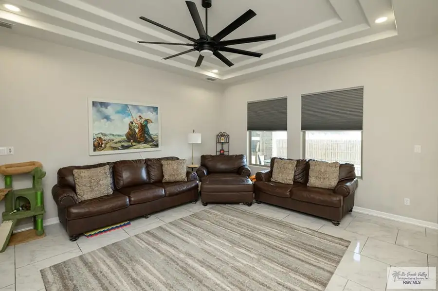 1402 Poza Rica Ave, Harlingen, TX 78552 - Image #2