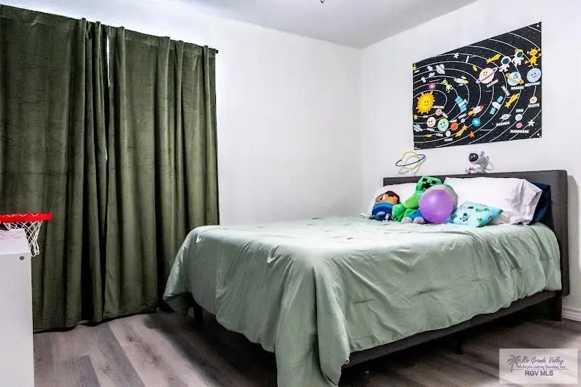 1809 S Williams Ln, Harlingen, TX 78552 - Image #2