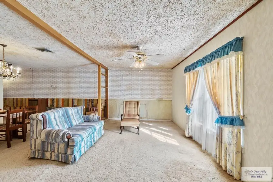 404 S Reynolds Dr, Rio Hondo, TX 78583 - #2