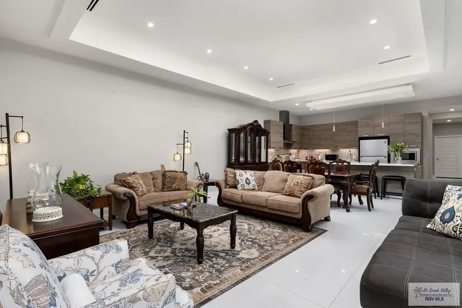 5816 Pelican Ave., Palmhurst, TX 78573 - #2