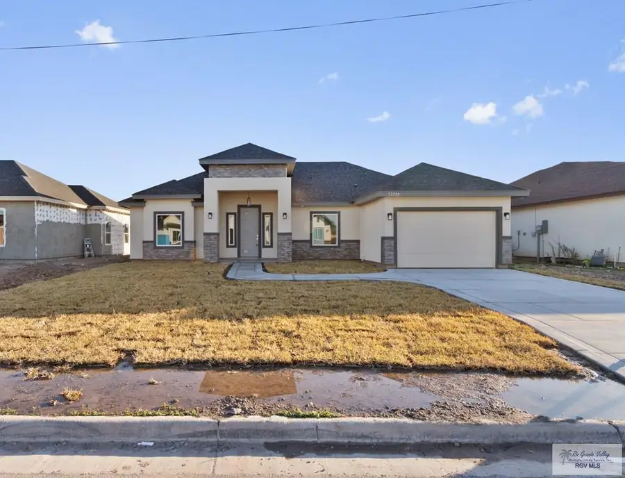 32734 Jorge St, Los Fresnos, TX 78566 - Image #3