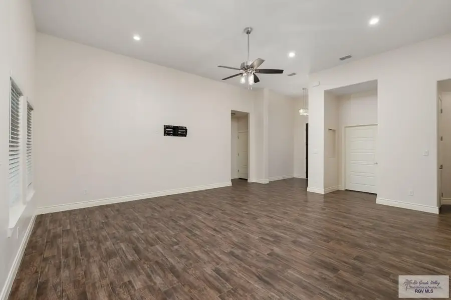 16729 E Mccullar Ct, Harlingen, TX 78552 - #2