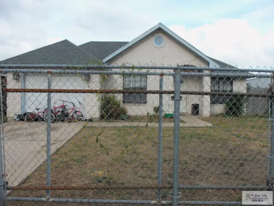 5904 NW Cadereyta St #2, Brownsville, TX 78521 - #2