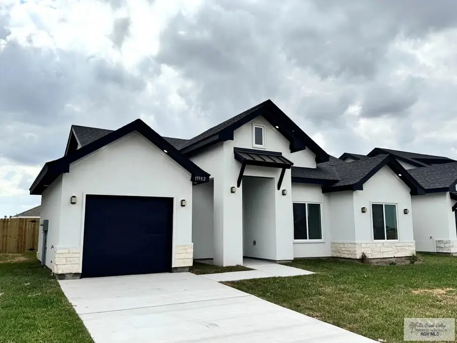 17982 Spruce St, Harlingen, TX 78552 - #2