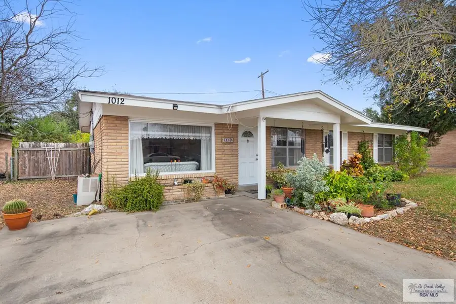 1012 W 3rd St., Weslaco, TX 78596 - #2